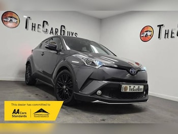 Used Toyota C-HR 2018 for sale - 78535015: Photo