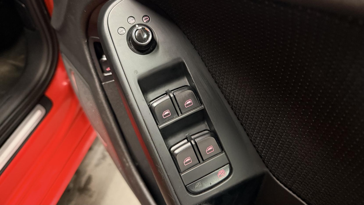 Used Audi A4 2012 for sale - 77357643: Photo 11