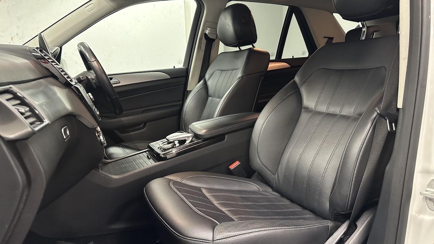 Used Mercedes-Benz GLE 2015 for sale - 77280645: Photo 11