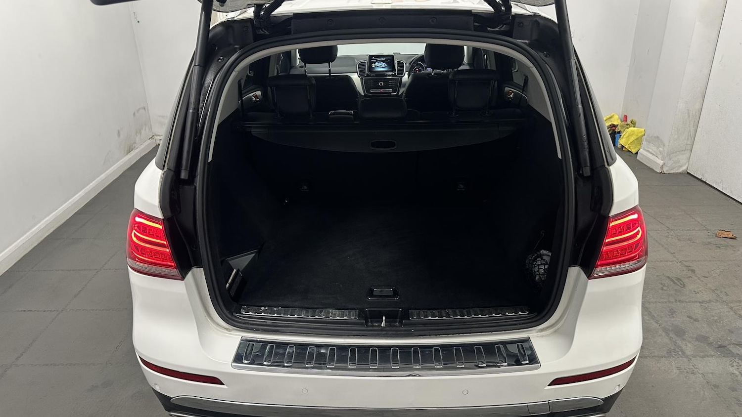 Used Mercedes-Benz GLE 2015 for sale - 77280645: Photo 35