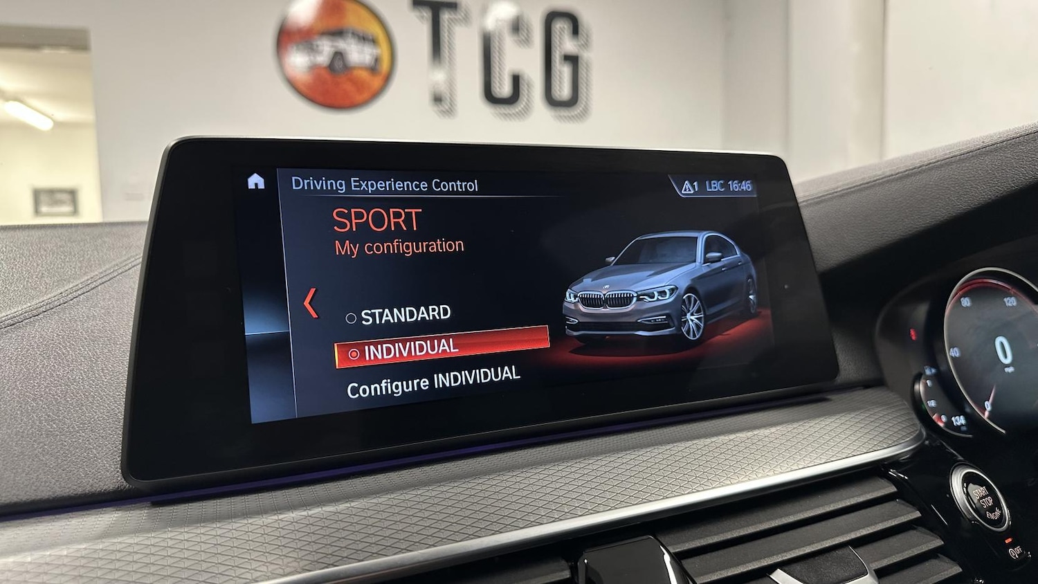 Used BMW 5 Series 2017 for sale - 77679069: Photo 24