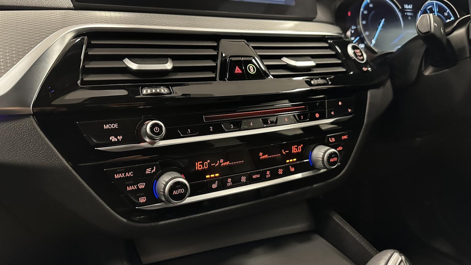 Used BMW 5 Series 2017 for sale - 77679069: Photo 25