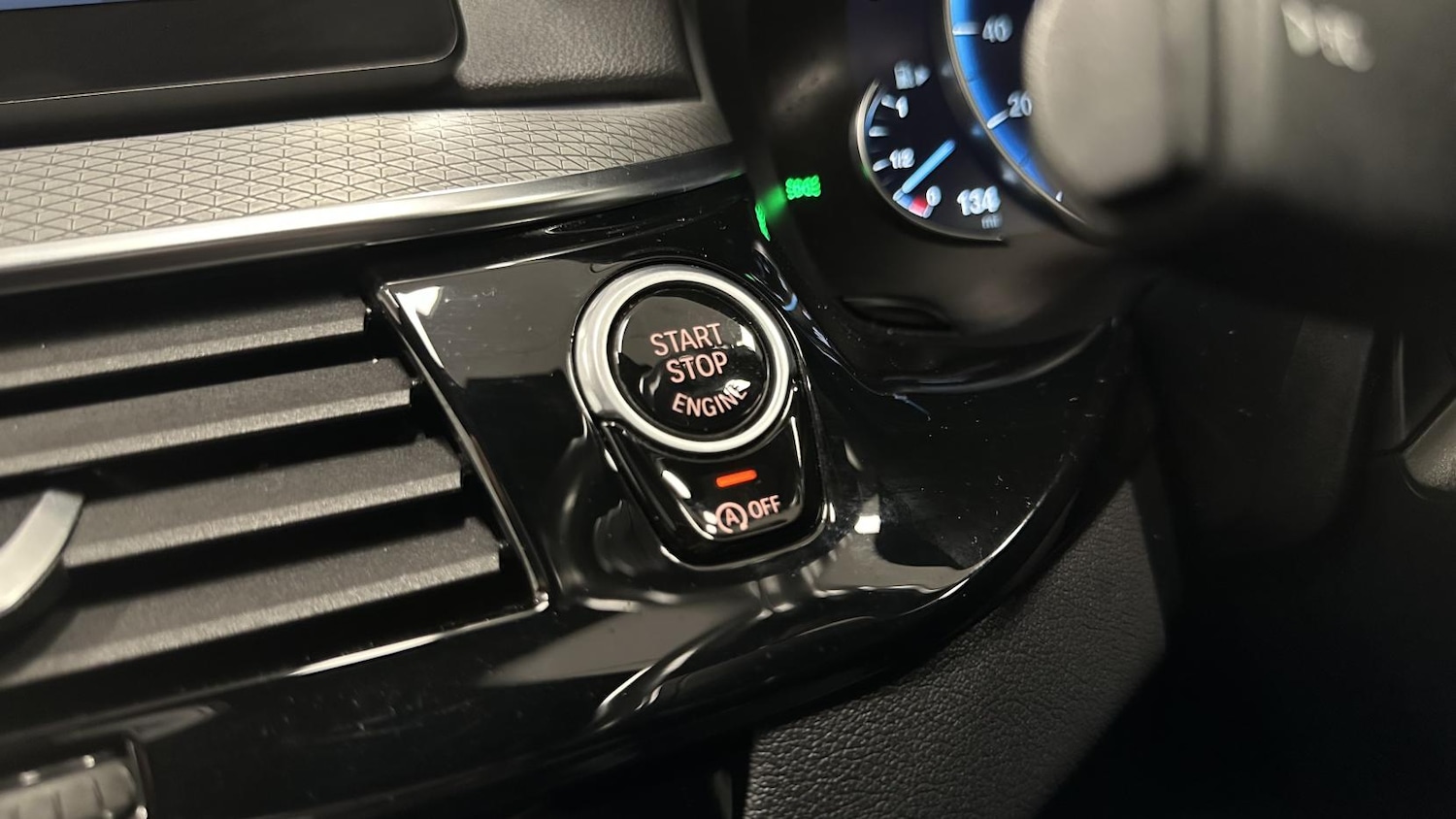 Used BMW 5 Series 2017 for sale - 77679069: Photo 27