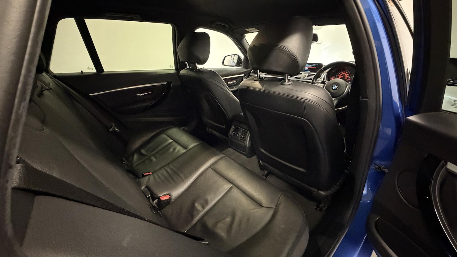 Used BMW 3 Series 2018 for sale - 77921754: Photo 13