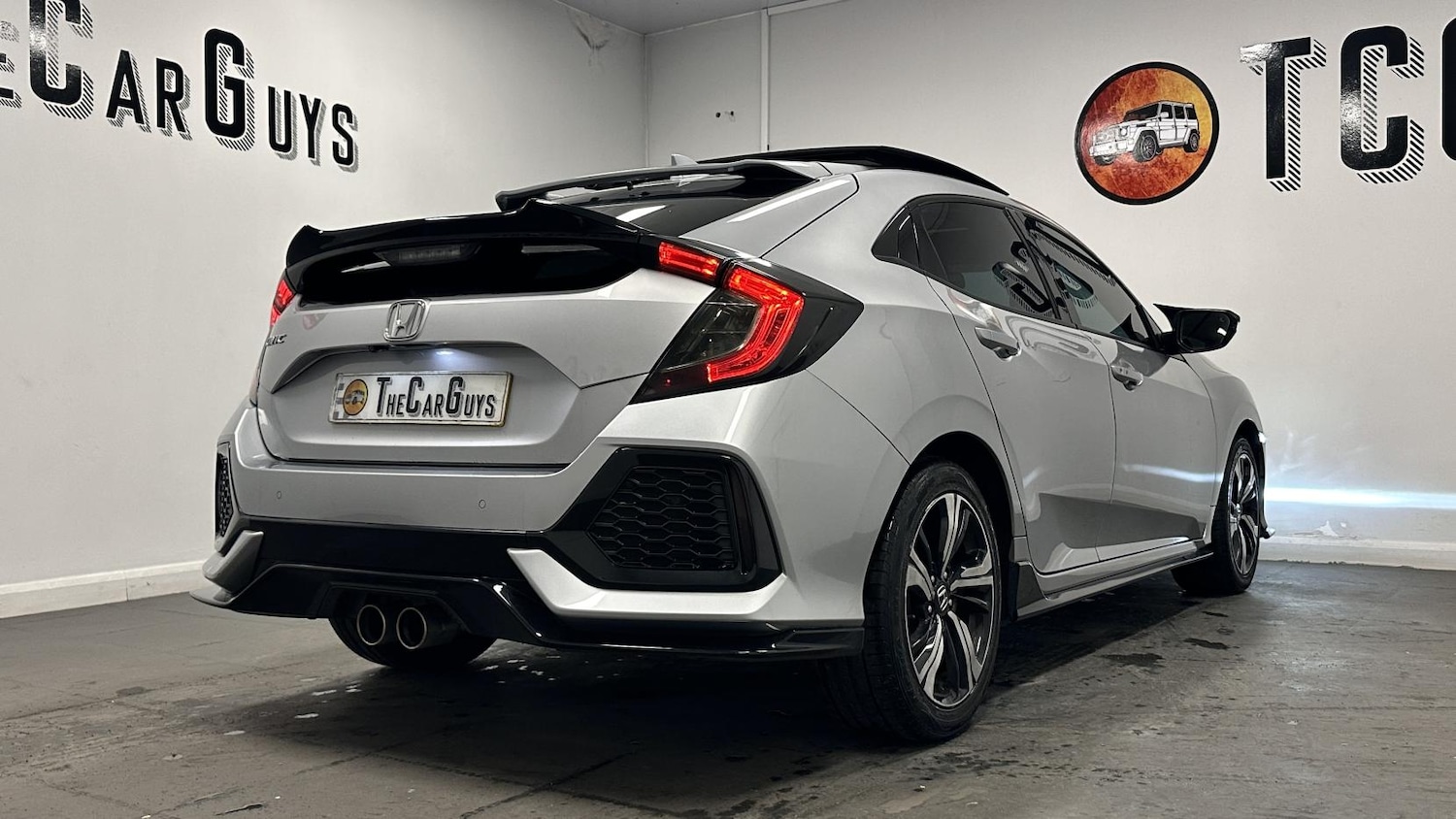 Used Honda Civic 2018 for sale - 78135461: Photo 12