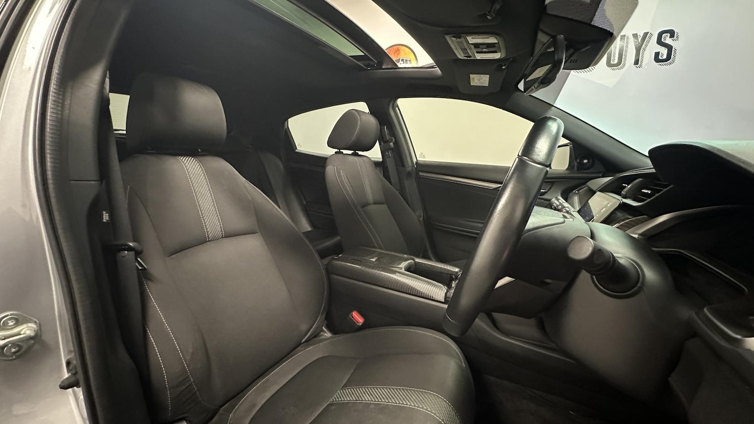 Used Honda Civic 2018 for sale - 78135461: Photo 18