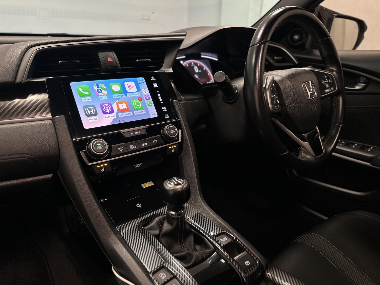 Used Honda Civic 2018 for sale - 78135461: Photo 2