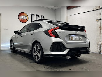 Used Honda Civic 2018 for sale - 78135461: Photo