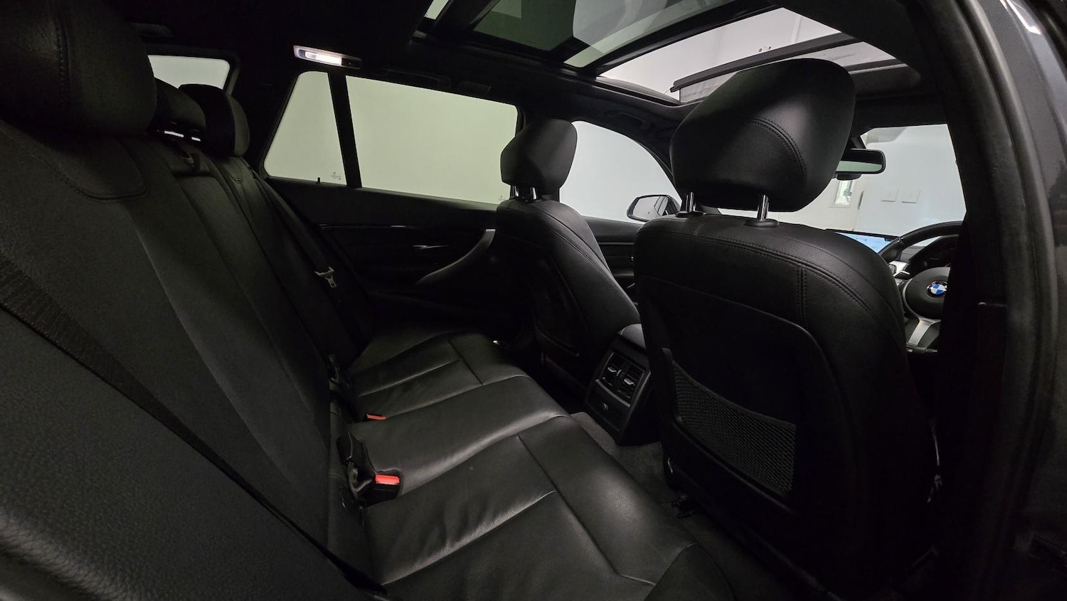 Used BMW 3 Series 2018 for sale - 77438774: Photo 19