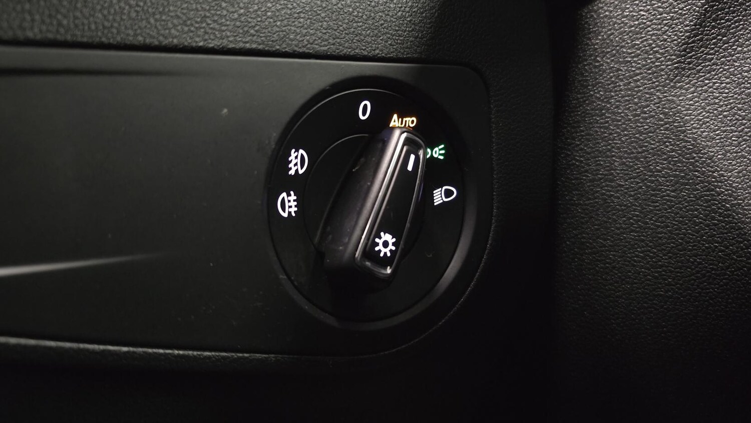 Used Volkswagen Tiguan 2017 for sale - 77890169: Photo 17