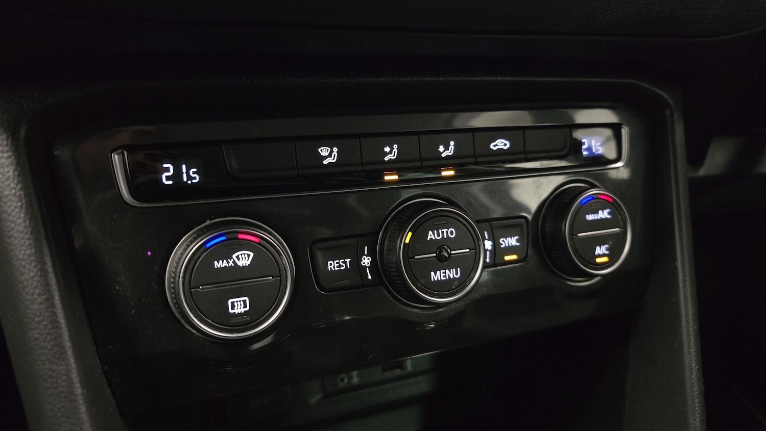 Used Volkswagen Tiguan 2017 for sale - 77890169: Photo 19