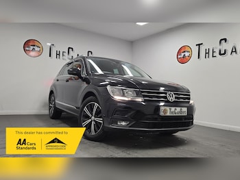 Used Volkswagen Tiguan 2017 for sale - 77890169: Photo