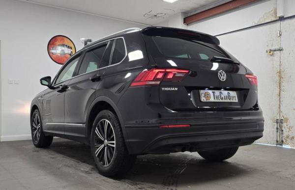 Used Volkswagen Tiguan 2017 for sale - 77890169: Photo 3