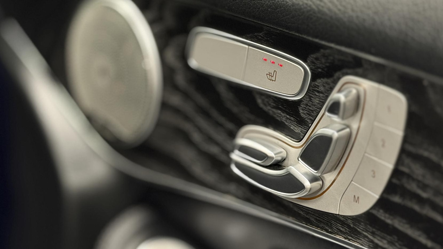 Used Mercedes-Benz GLC 2018 for sale - 77109957: Photo 16