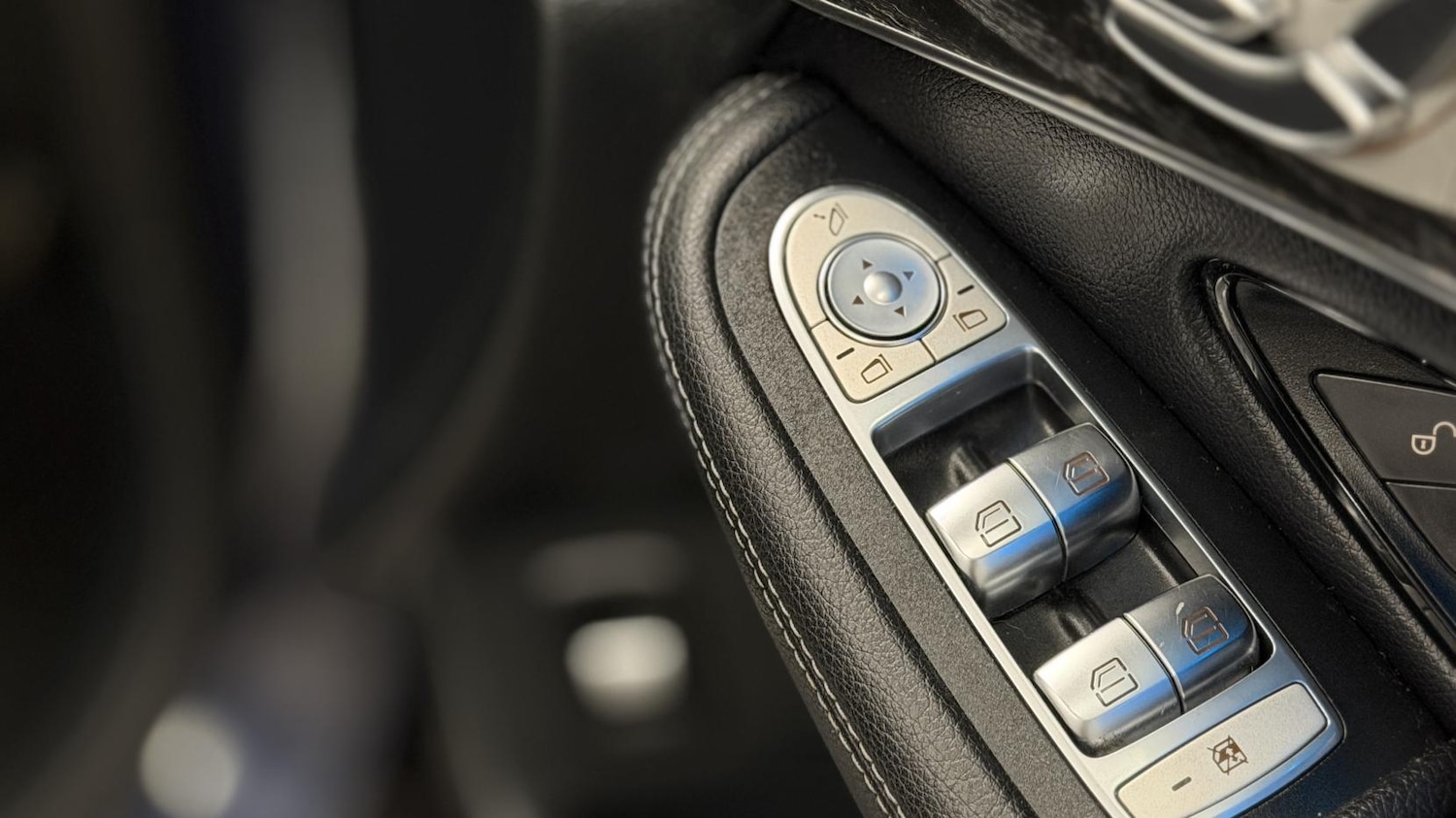 Used Mercedes-Benz GLC 2018 for sale - 77109957: Photo 17