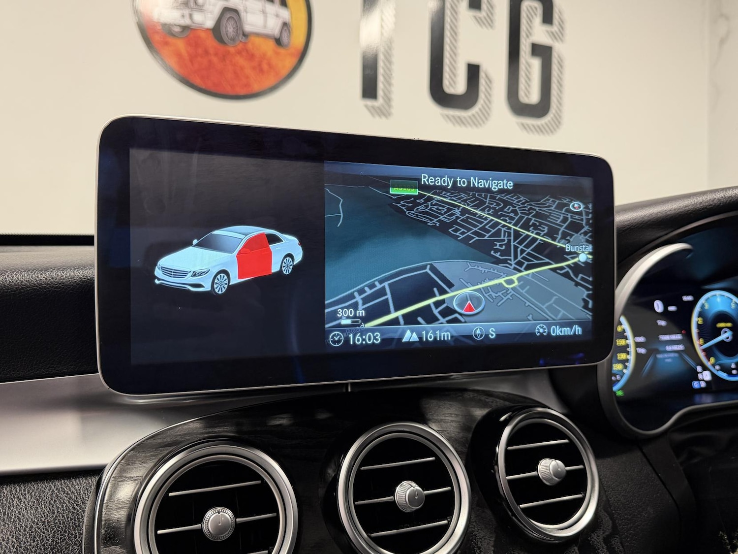 Used Mercedes-Benz GLC 2018 for sale - 77109957: Photo 28