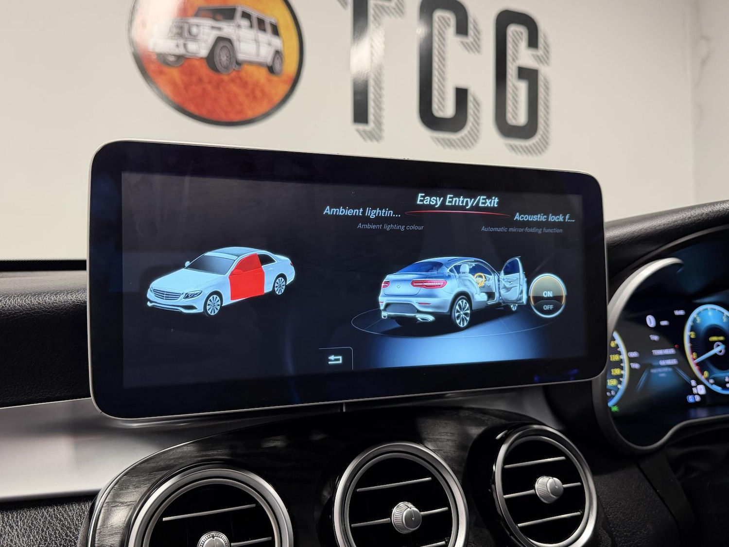 Used Mercedes-Benz GLC 2018 for sale - 77109957: Photo 31