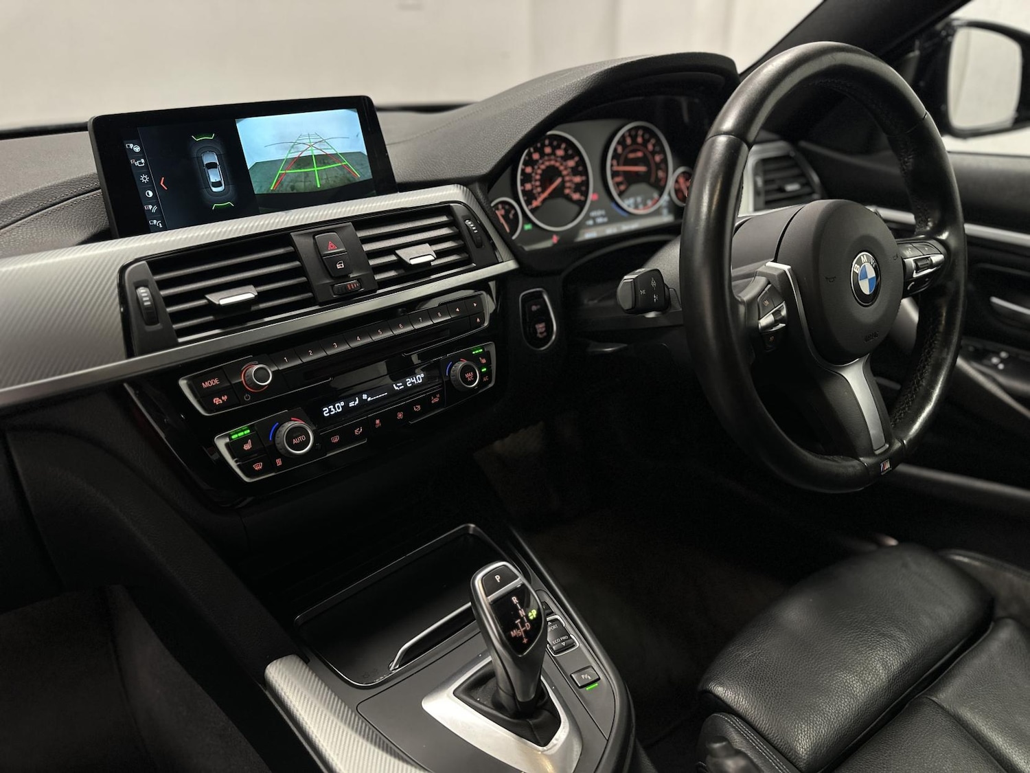 Used BMW 4 Series 2017 for sale - 77644129: Photo 2