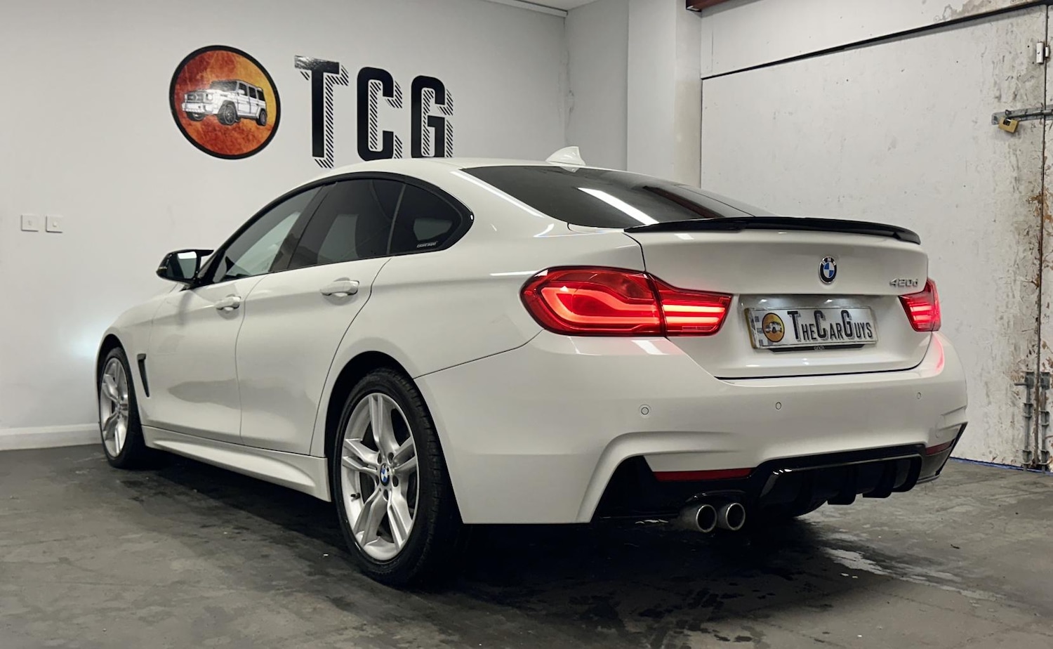 Used BMW 4 Series 2017 for sale - 77508940: Photo 3