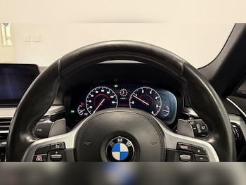 Used BMW 5 Series 2019 for sale - 79485632: Photo