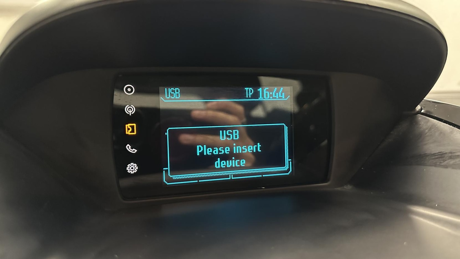 Used Ford B-MAX 2015 for sale - 77109949: Photo 12