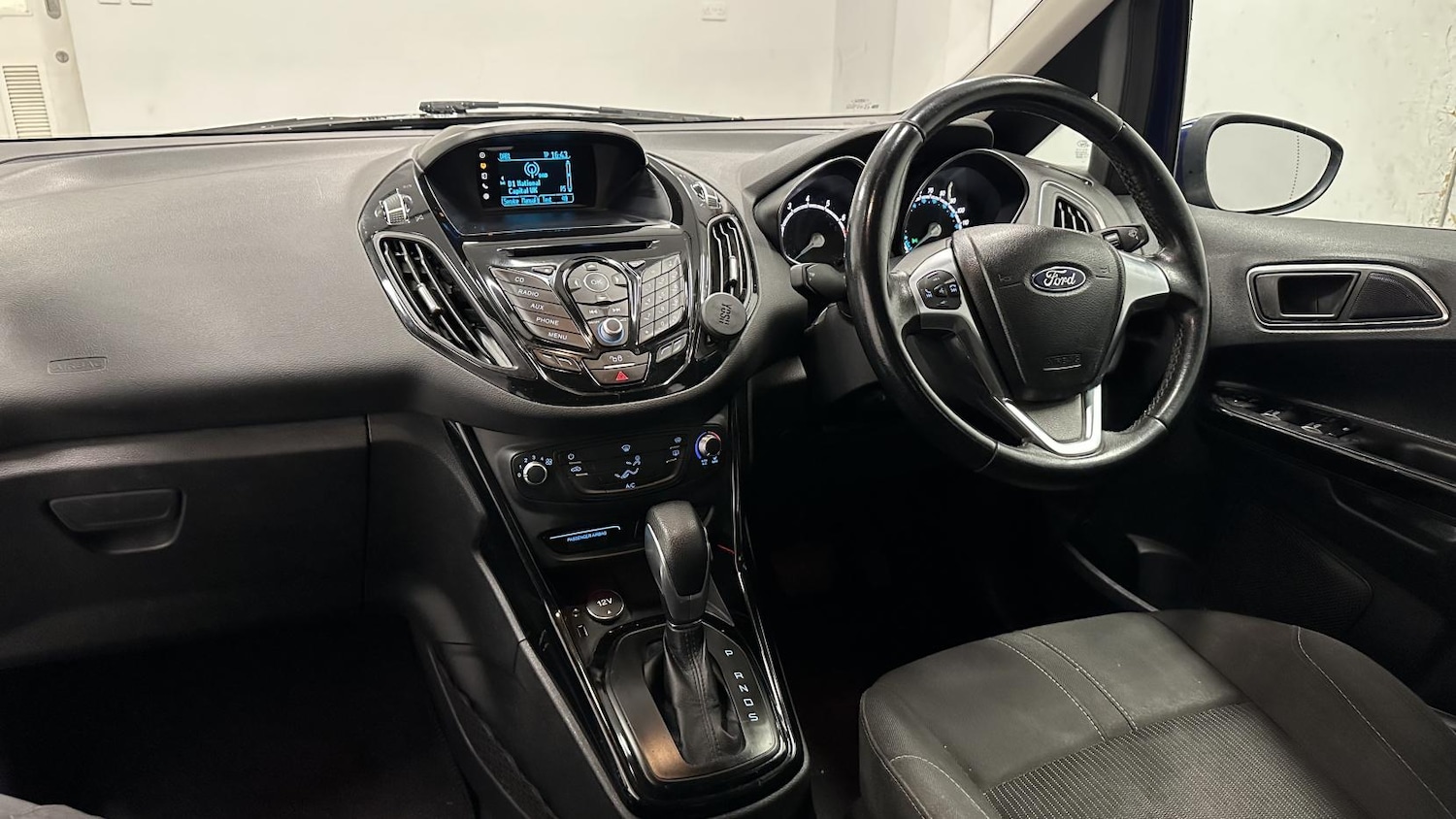 Used Ford B-MAX 2015 for sale - 77109949: Photo 2