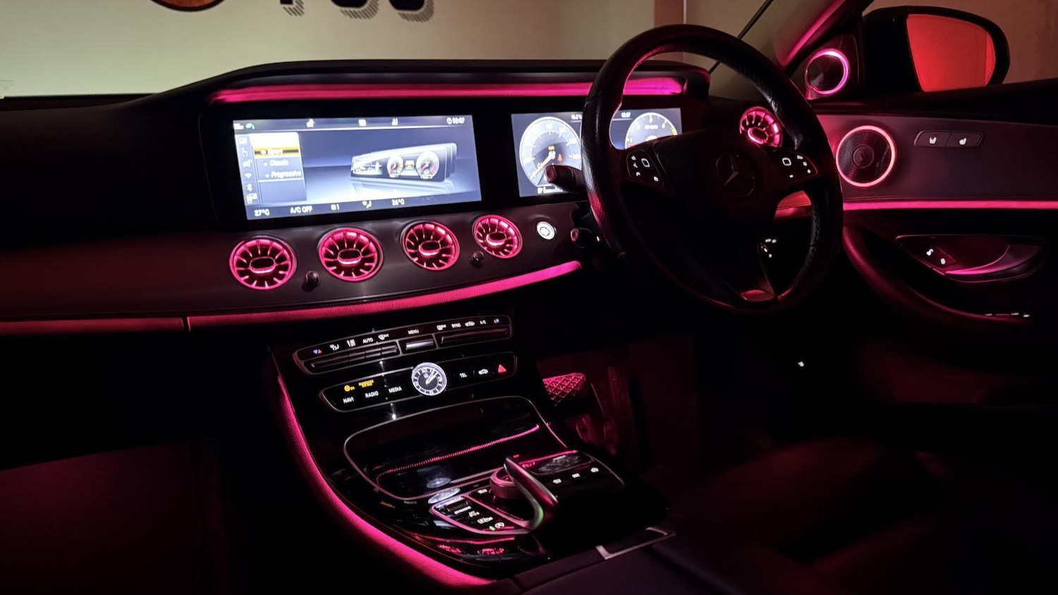 Used Mercedes-Benz E Class 2016 for sale - 77285859: Photo 2