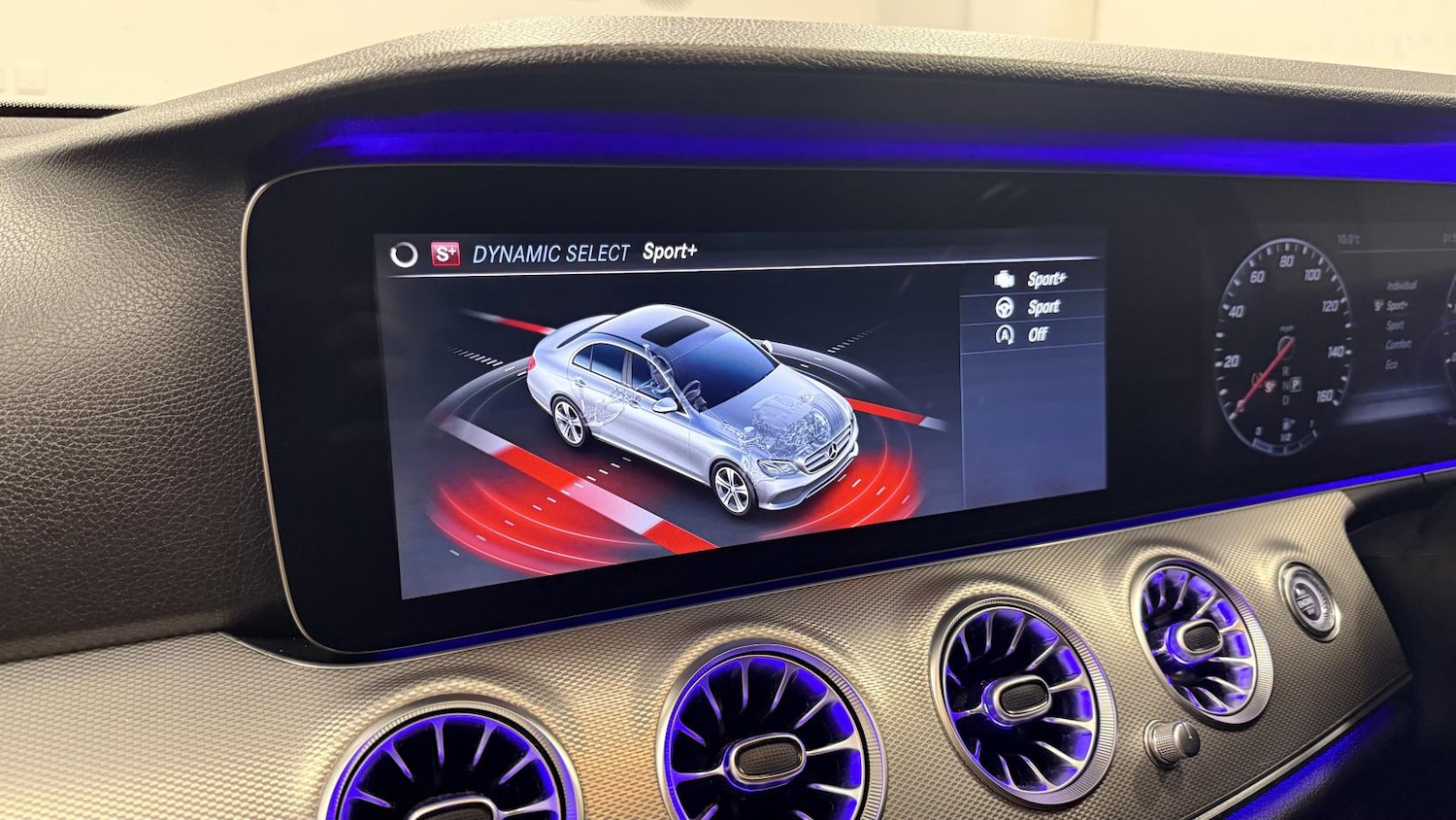 Used Mercedes-Benz E Class 2016 for sale - 77285859: Photo 39