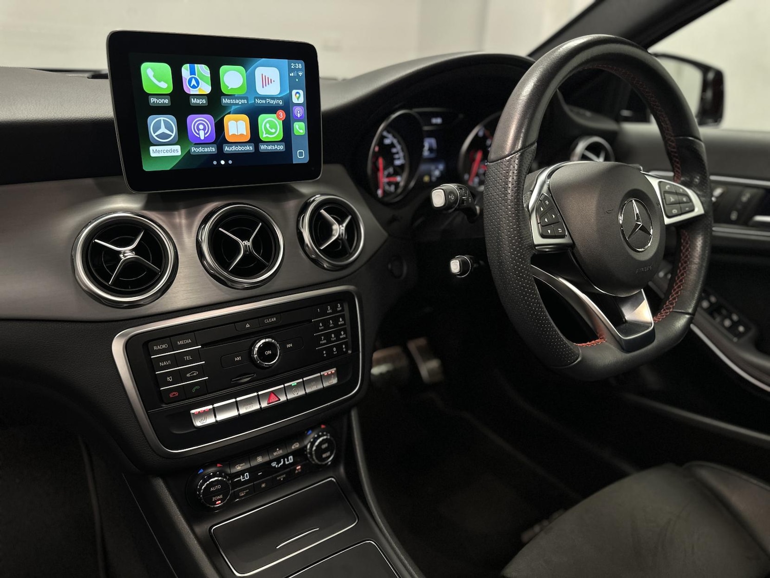 Used Mercedes-Benz GLA 2020 for sale - 77109954: Photo 2