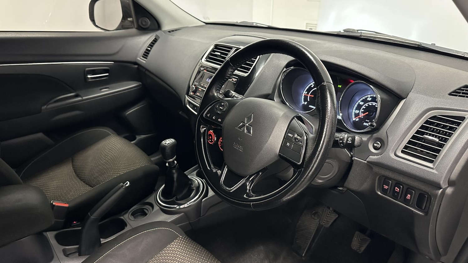 Used Mitsubishi ASX 2016 for sale - 77235611: Photo 14