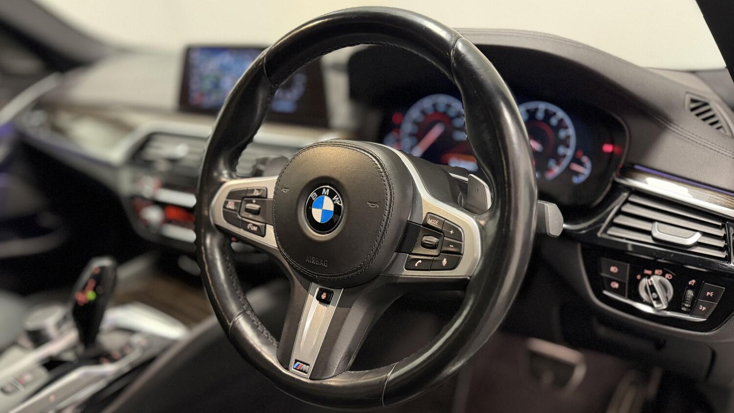 Used BMW 5 Series 2019 for sale - 77450011: Photo 15