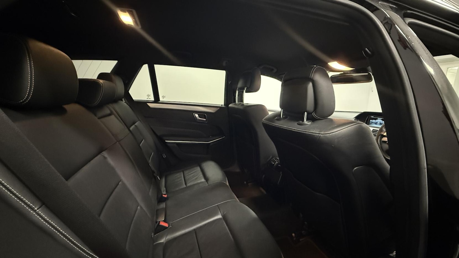 Used Mercedes-Benz E Class 2016 for sale - 77931221: Photo 14