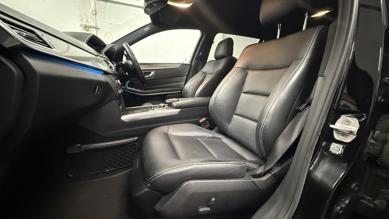 Used Mercedes-Benz E Class 2016 for sale - 77931221: Photo 16