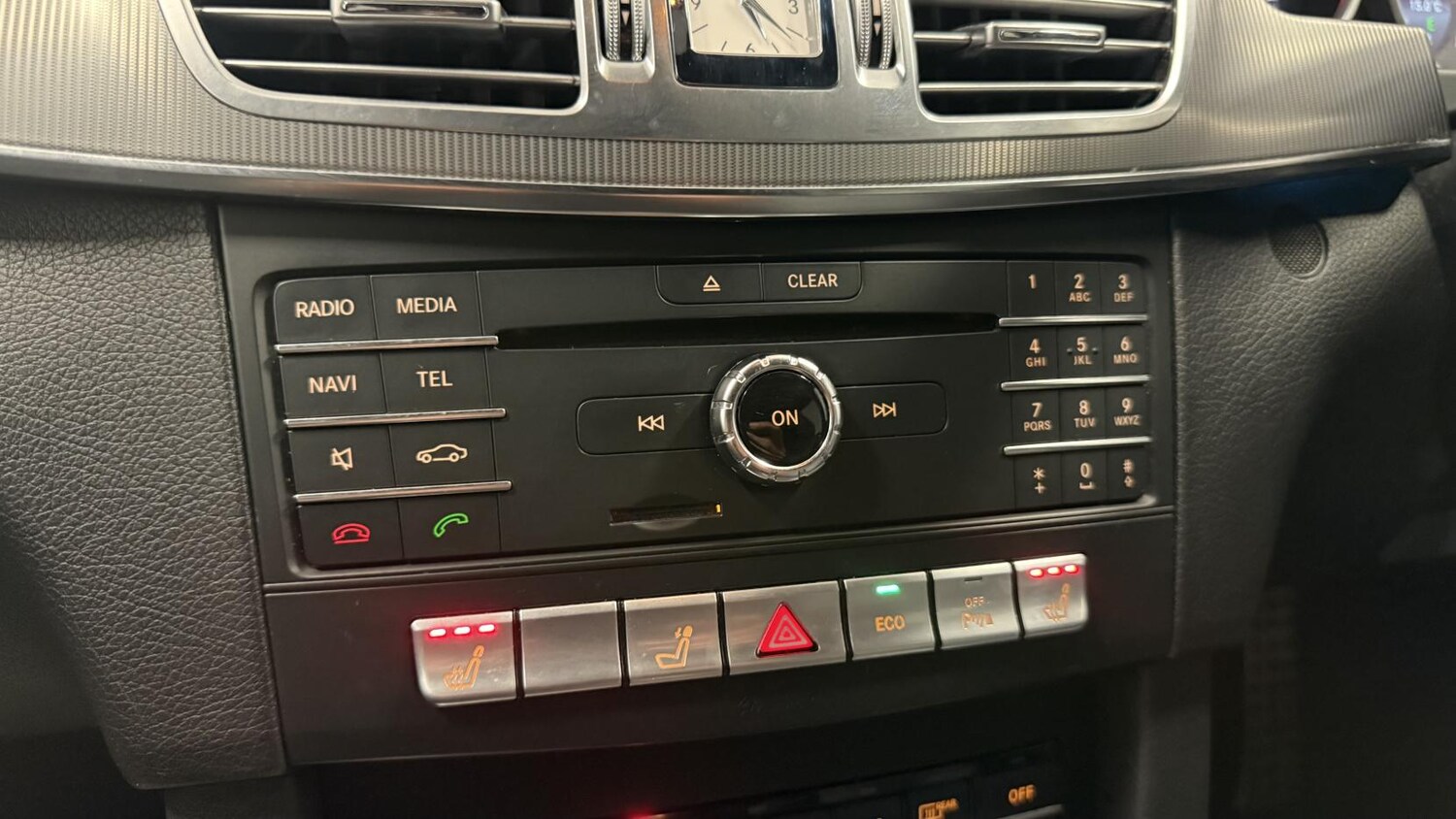 Used Mercedes-Benz E Class 2016 for sale - 77931221: Photo 25