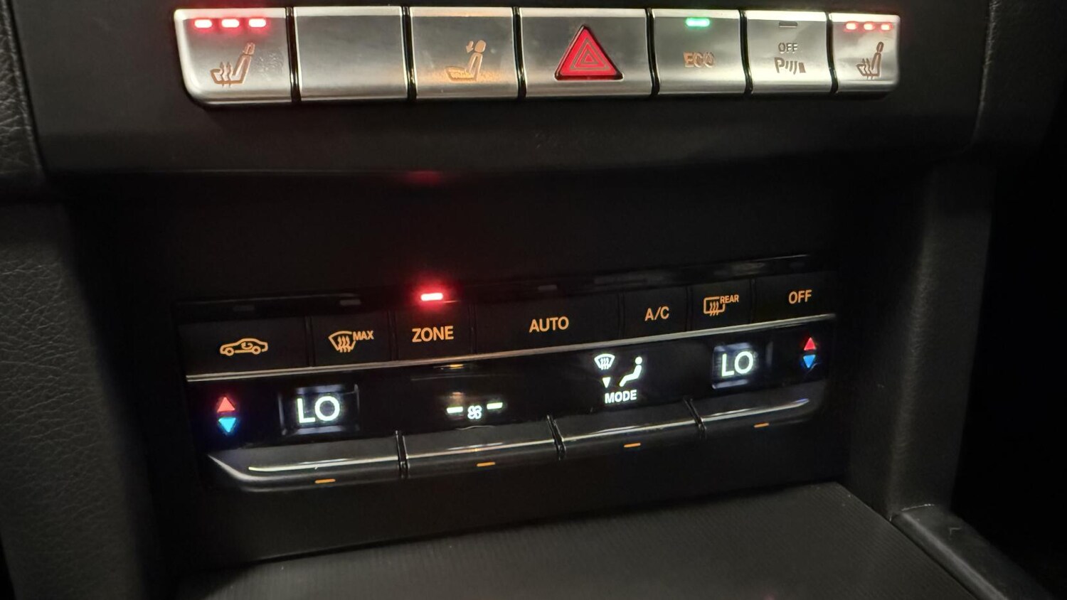 Used Mercedes-Benz E Class 2016 for sale - 77931221: Photo 27