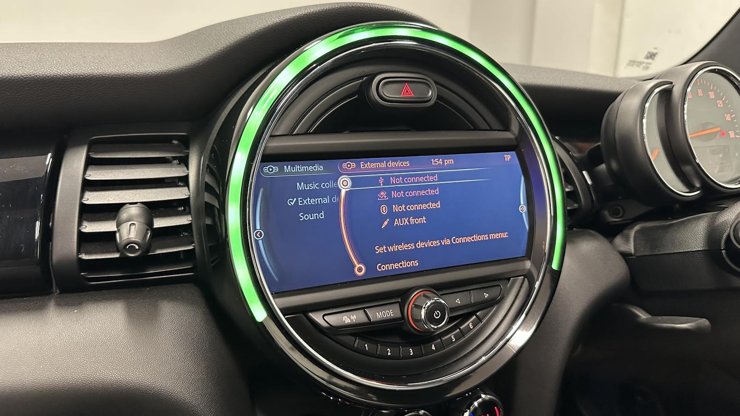 Used MINI Hatch 2015 for sale - 77718209: Photo 32