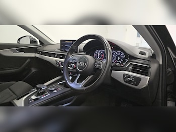 Used Audi A4 2017 for sale - 79182677: Photo
