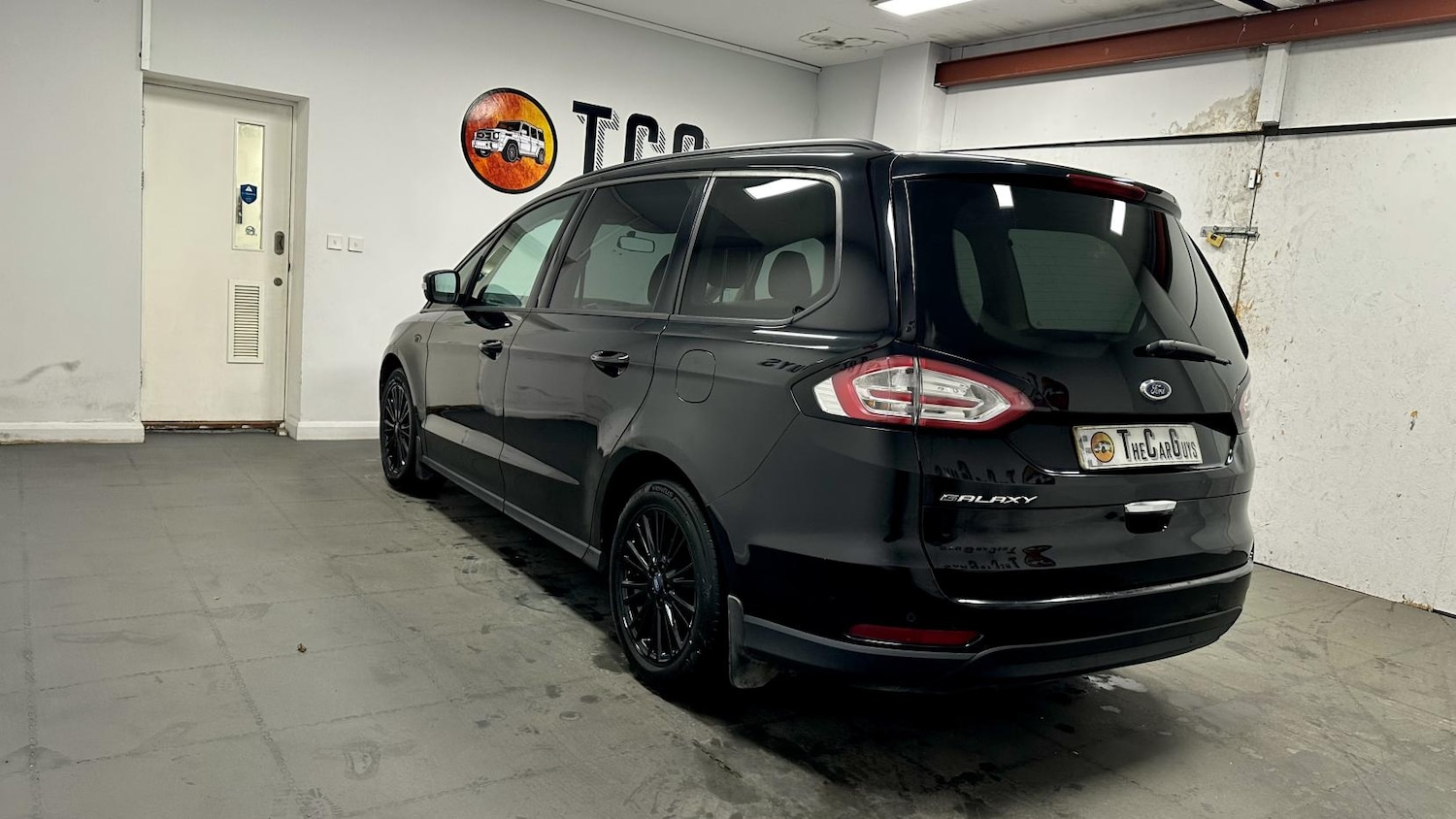 Used Ford Galaxy 2025 for sale - 77289558: Photo 3