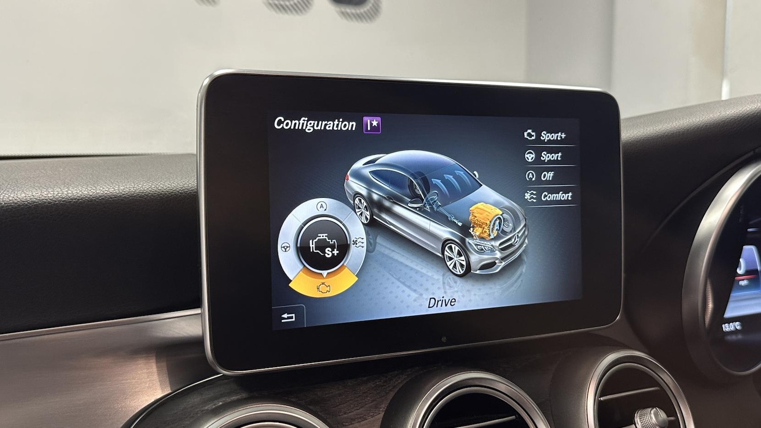 Used Mercedes-Benz C Class 2016 for sale - 77750452: Photo 28