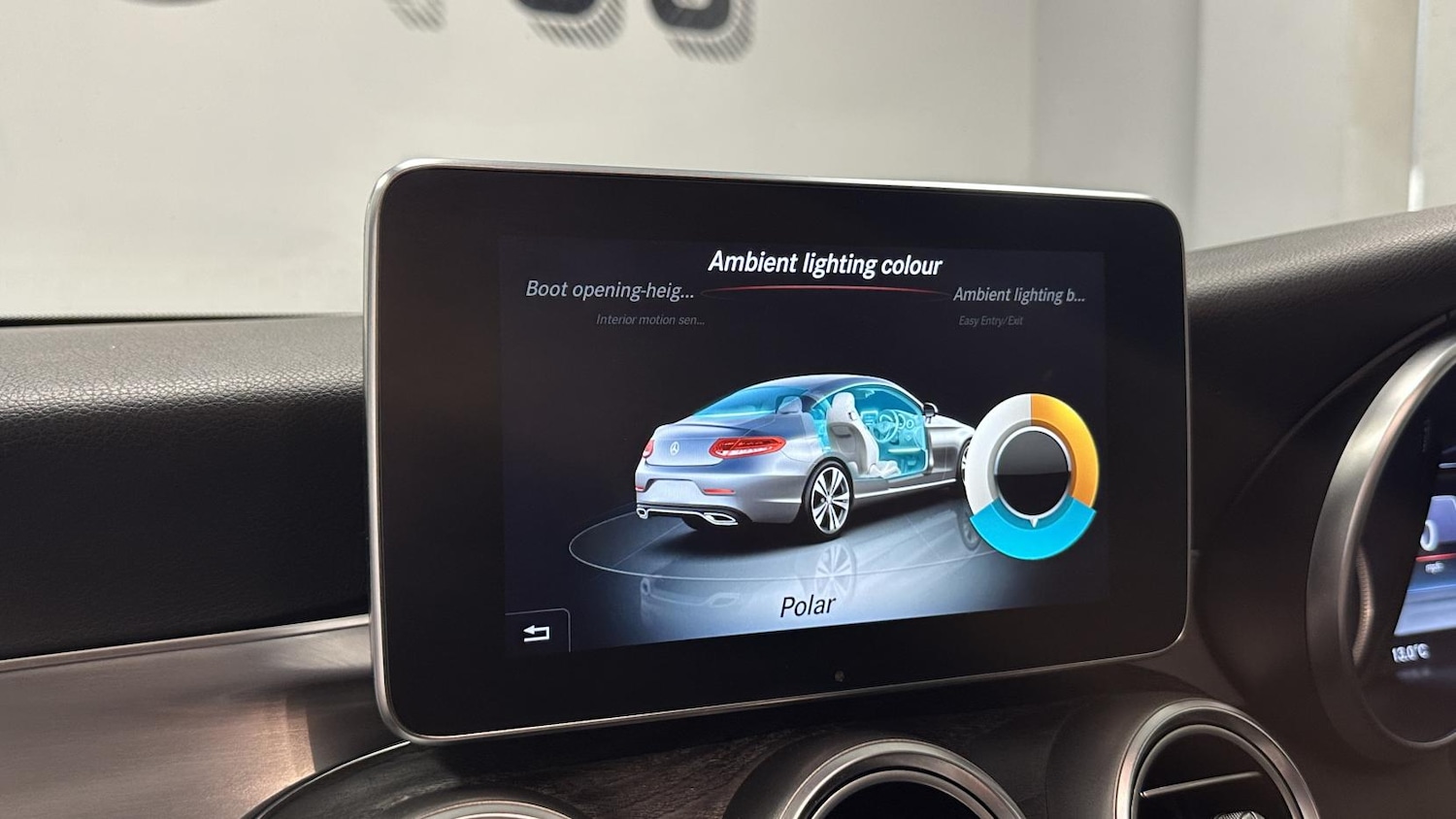 Used Mercedes-Benz C Class 2016 for sale - 77750452: Photo 32