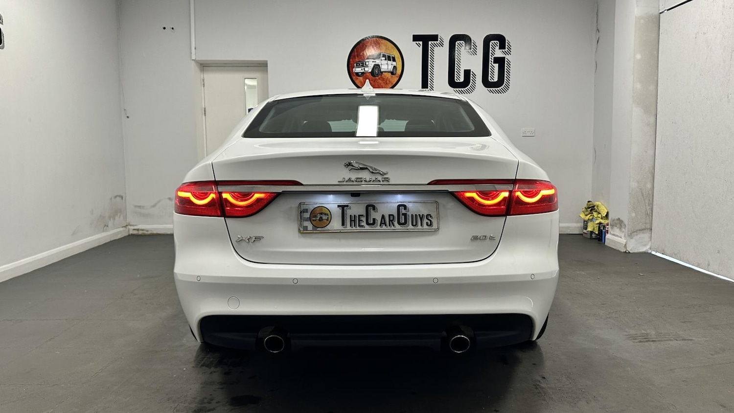 Used Jaguar XF 2018 for sale - 77109931: Photo 12