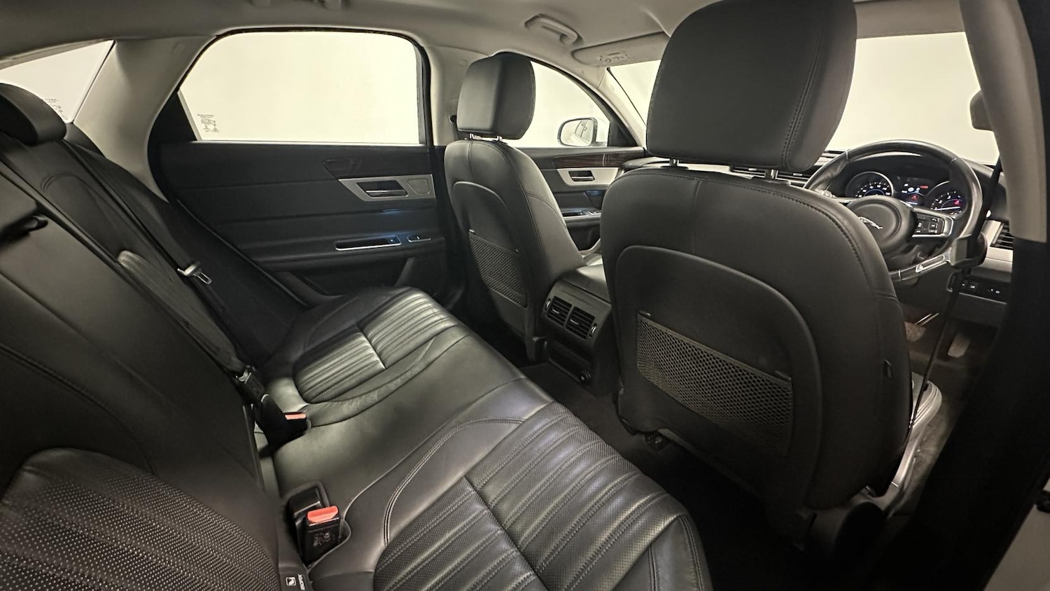 Used Jaguar XF 2018 for sale - 77109931: Photo 18