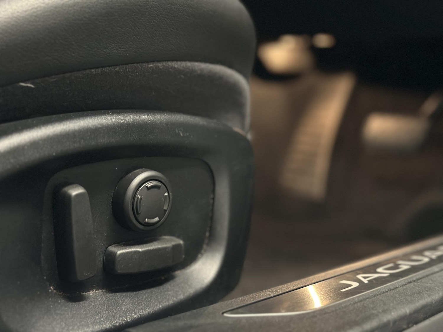 Used Jaguar XF 2018 for sale - 77109931: Photo 20