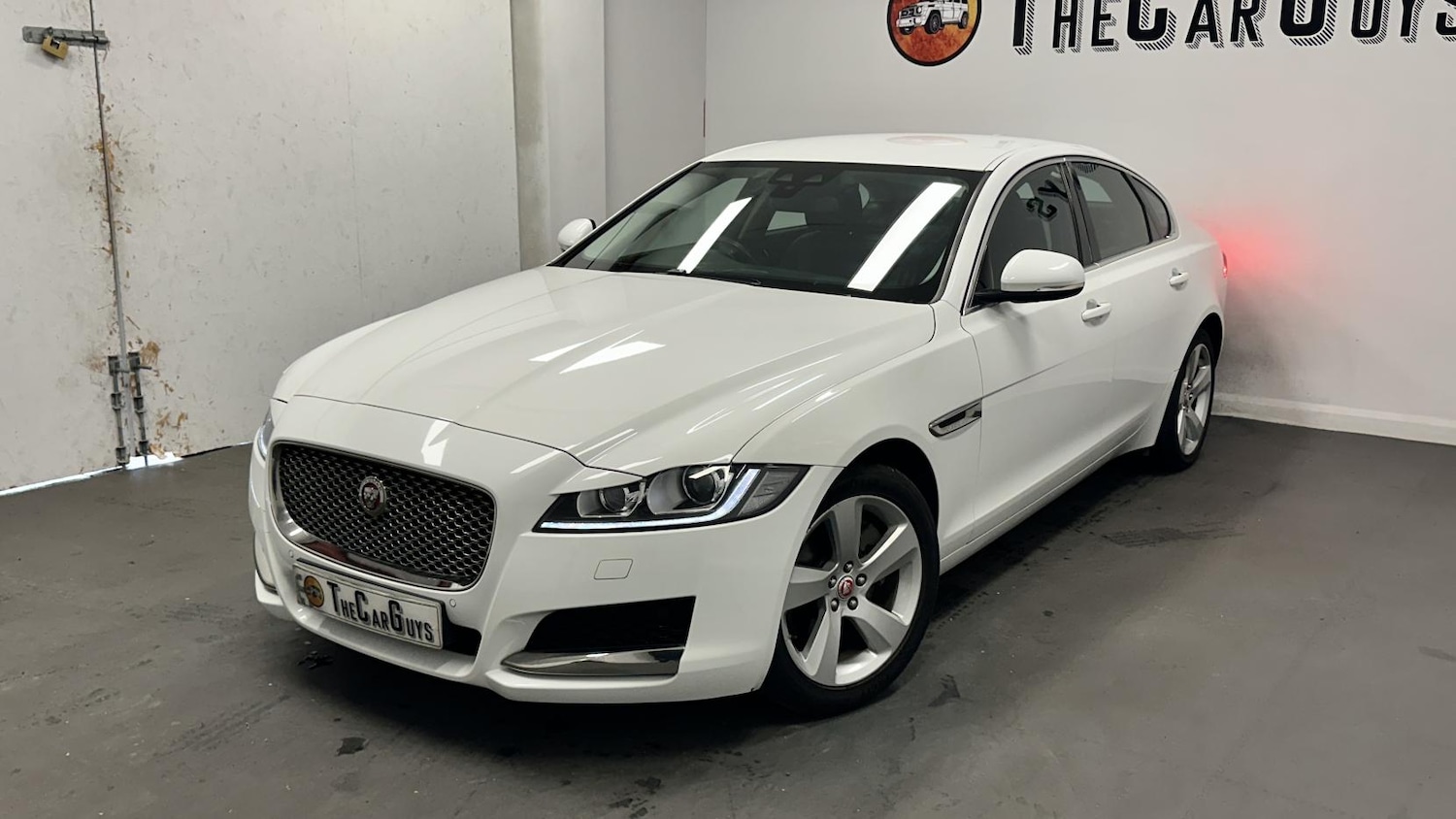 Used Jaguar XF 2018 for sale - 77109931: Photo 8