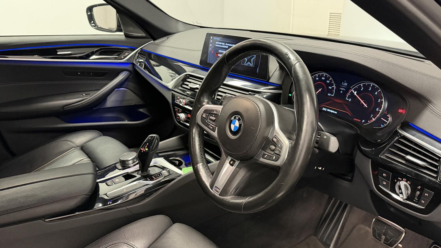 Used BMW 5 Series 2018 for sale - 77450024: Photo 12