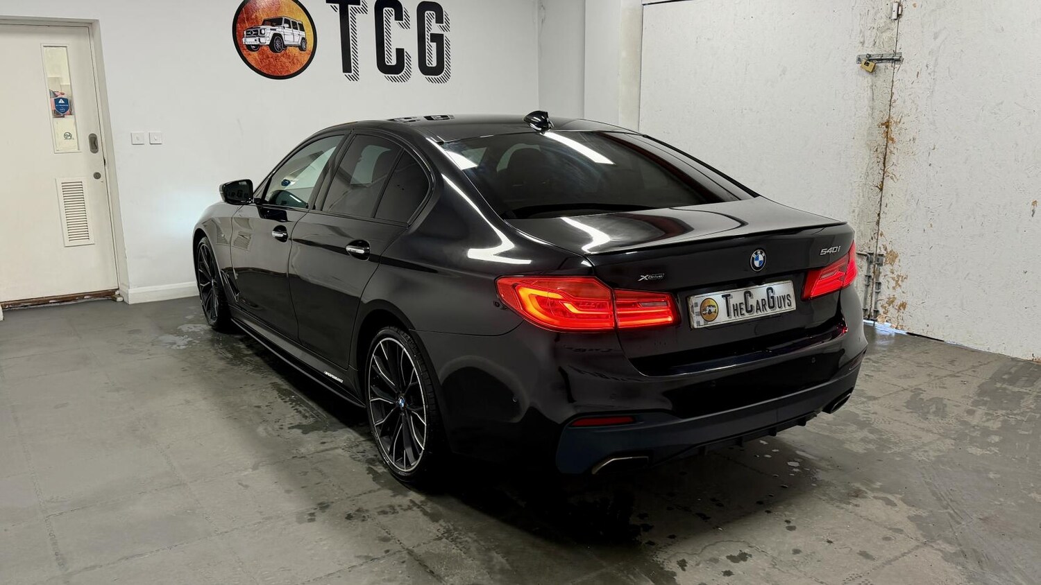 Used BMW 5 Series 2018 for sale - 77450024: Photo 8