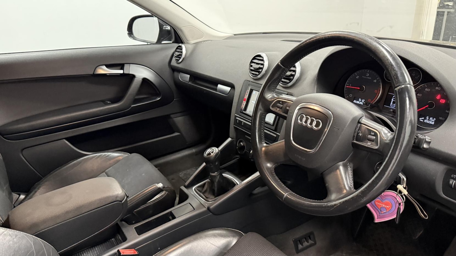 Used Audi A3 2011 for sale - 77109955: Photo 2