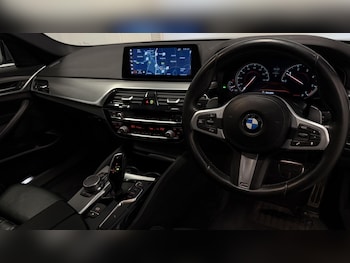 Used BMW 5 Series 2017 for sale - 79035106: Photo