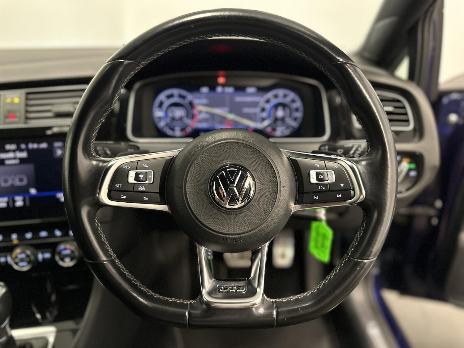 Used Volkswagen Golf 2018 for sale - 77109928: Photo 17