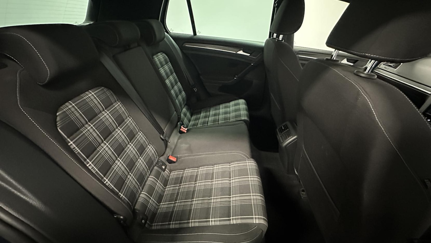 Used Volkswagen Golf 2018 for sale - 77109928: Photo 22